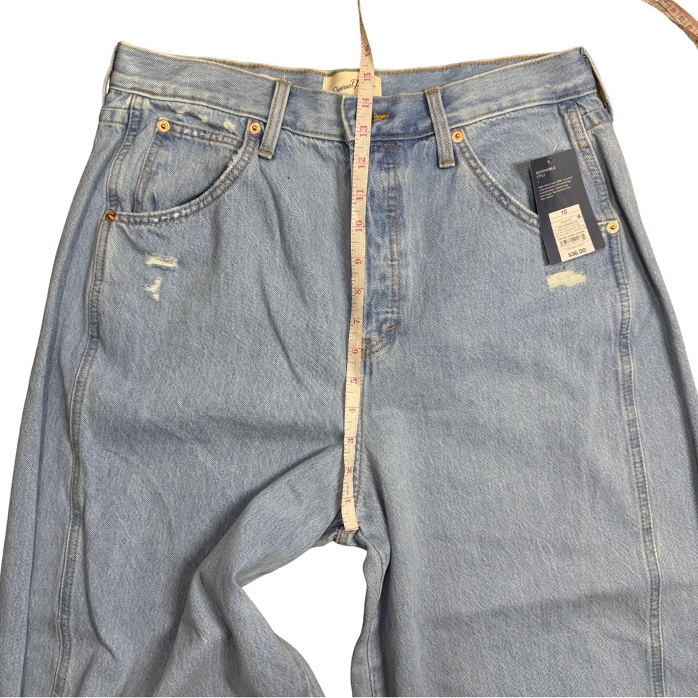 NWT Universal Thread 10 High Rise Curved Jean Barrel Light Wash Recycled Cotton - Picture 7 of 9